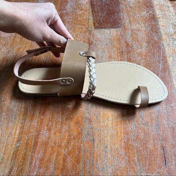 Mackin Girl Sandals Thick Straps Braided Small Heel - Picture 6 of 9